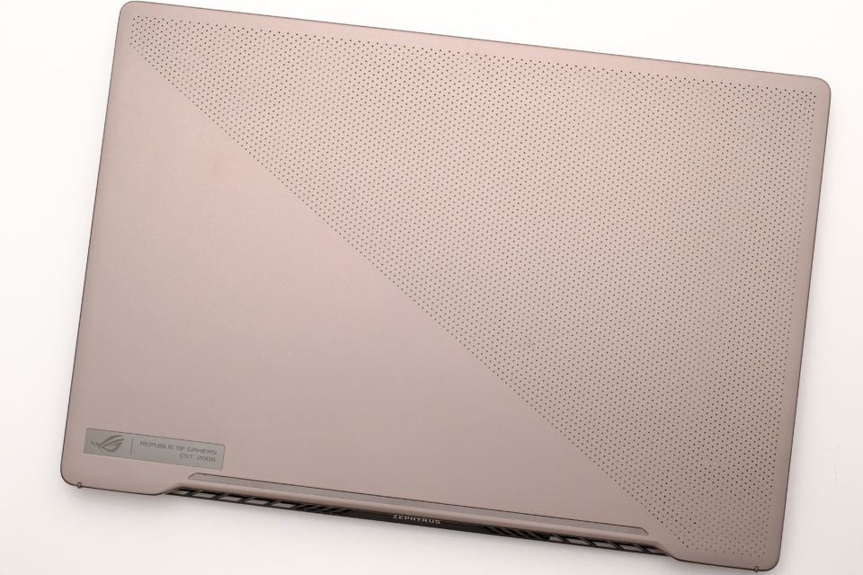 ROG ZEPHYRUS G14,パフォーマンス,写真